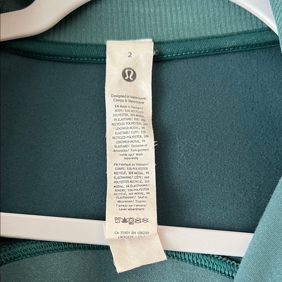 Green Lululemon Women's Pullover - Picture 3 of 7